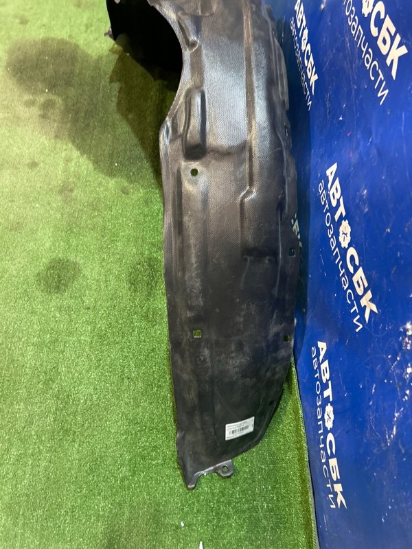 Подкрылок передний правый Toyota Voltz ZZE137 1ZZFE Подкрылок передний правый Toyota Voltz ZZE137 1ZZFE