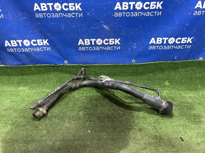 Горловина топливного бака Toyota ist NCP30 1NZFE 7720152020 контрактная