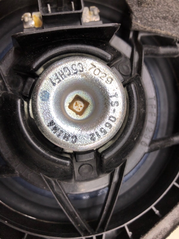 Динамик передний левый CR-V 2008 Внедорожник R20A2 Динамик передний левый CR-V 2008 Внедорожник R20A2