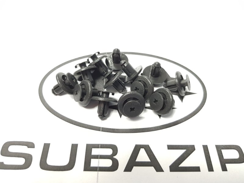 Клипса Subaru Клипса Subaru