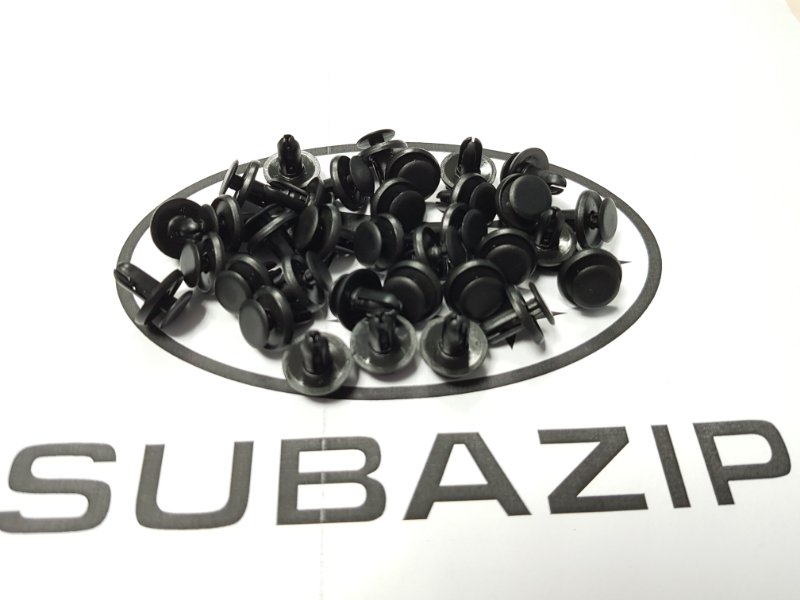 Клипса Subaru Клипса Subaru