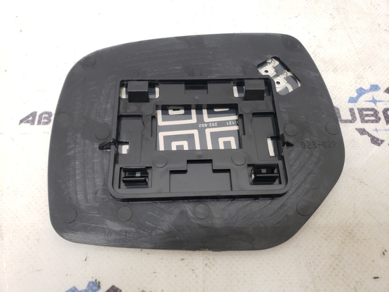 Зеркальный элемент правый Forester 2012-2023 S13