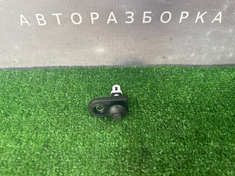 Концевик двери Kia Rio 3 HB 1.4 G4FA Концевик двери Kia Rio 3 HB 1.4 G4FA