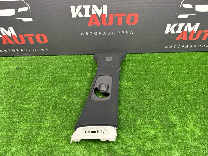 Накладка центральной стойки верхняя правая Infiniti QX50 J55 2019 2.0 KR20DDET 769135NA0A Б/У