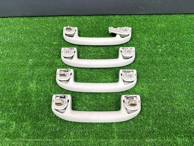 Ручка потолка салона Infiniti QX50 J55 2.0 KR20DDET Ручка потолка салона Infiniti QX50 J55 2.0 KR20DDET