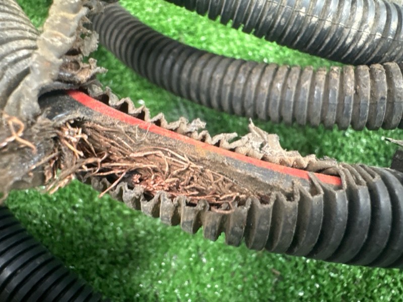 Провод минусовой Infiniti QX50 J55 2.0 KR20DDET Провод минусовой Infiniti QX50 J55 2.0 KR20DDET