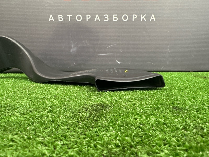 Воздуховод салона левый Renault Logan K7M