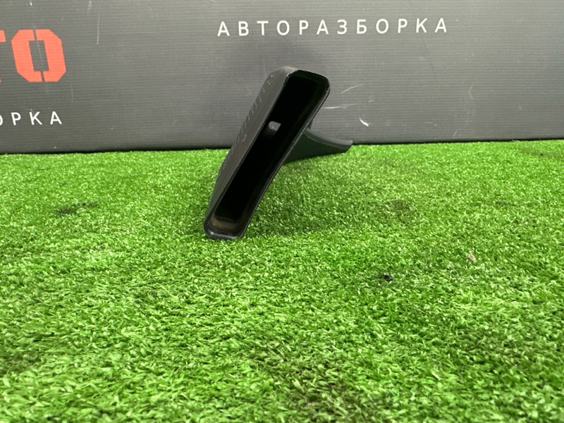 Воздуховод салона задний правый Logan 2014 K7M Воздуховод салона задний правый Logan 2014 K7M