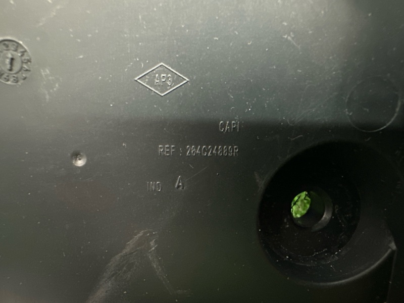 Кронштейн блока управления двигателем Logan 2014 K7M