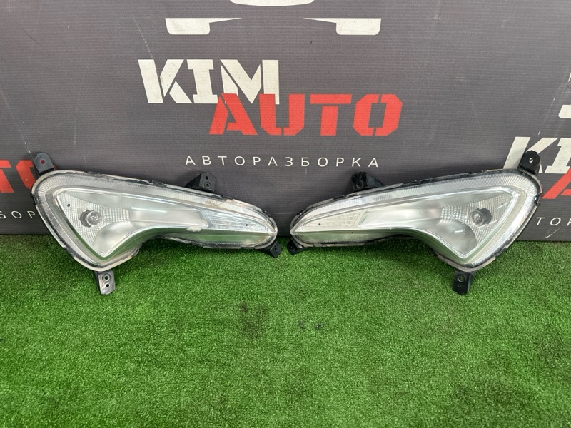 ПТФ передние Hyundai Solaris 1 2016 RB 1.4 G4FA 922014L600 Б/У
