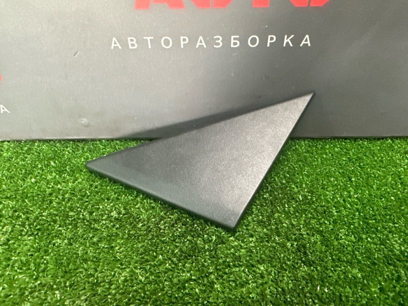 Накладка двери треугольник правая Mazda CX-5 KE 2.5 PY