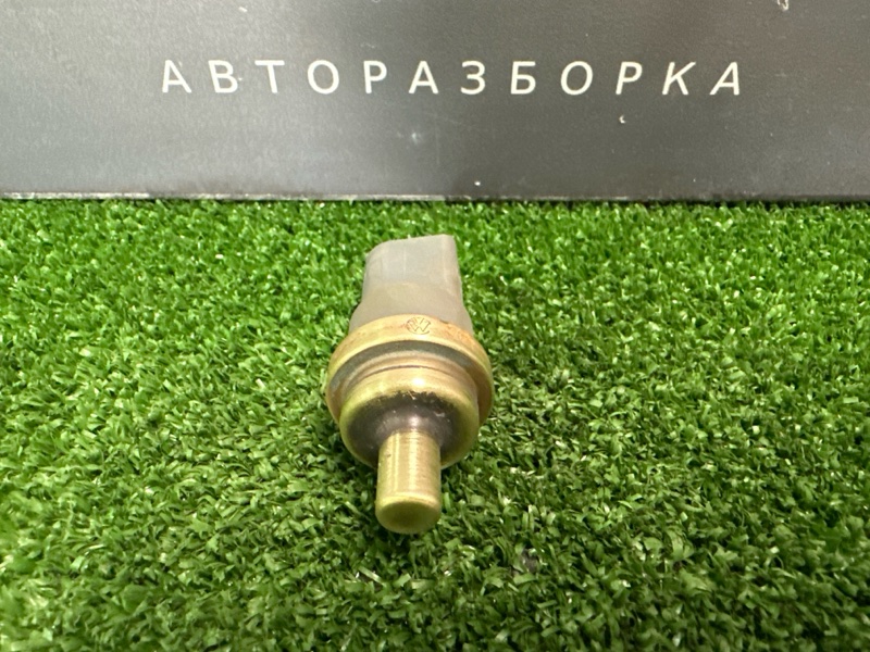 Датчик температуры охлаждающей жидкости Polo 2013 1.6 CFN