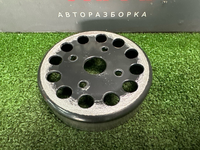 Шкив помпы Kia Ceed 1 2010 ED 1.4 G4FA 252212B000 Б/У