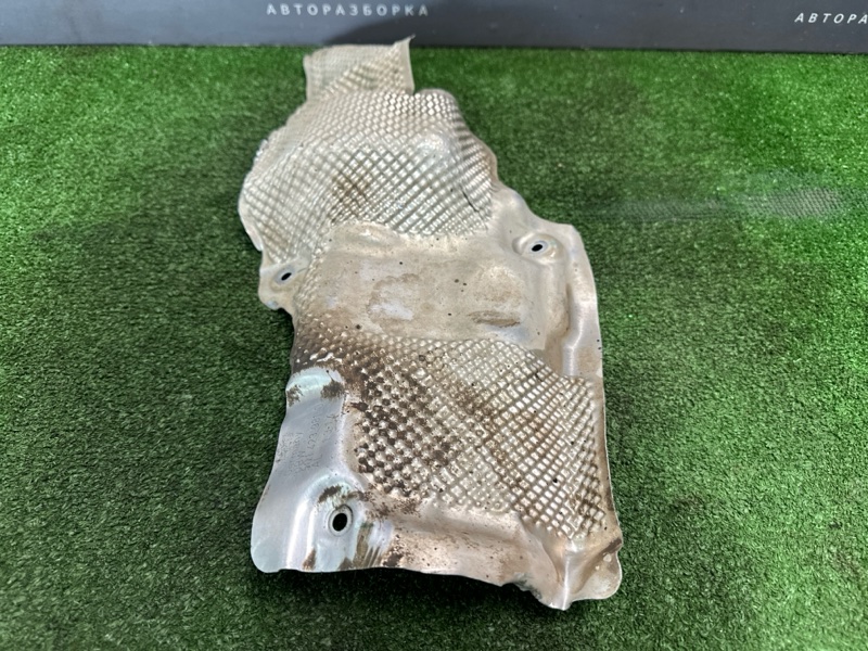 Тепловой экран Skoda Octavia A7 1.8 CJSA