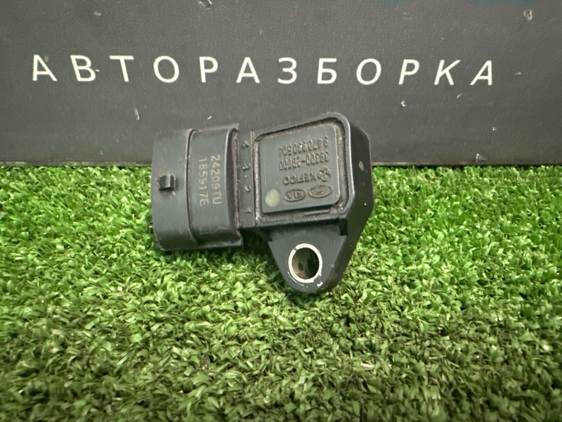 Датчик абсолютного давления Kia Rio 3 2012 HB 1.4 G4FA 393002B000 Б/У