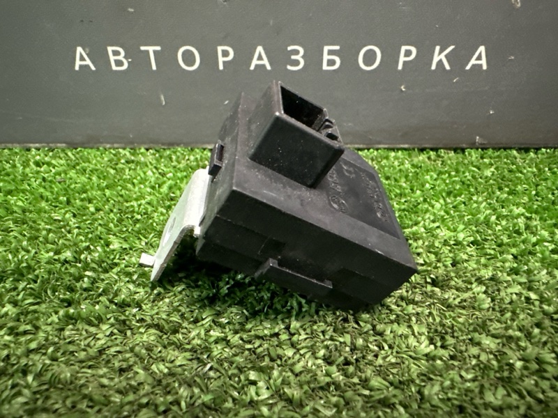 Блок иммобилайзера Kia Rio 3 HB 1.4 G4FA