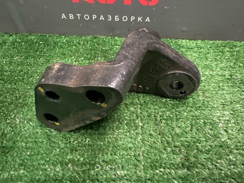 Кронштейн опоры двигателя правый Ceed 2 2014 JD 1.6 G4FD
