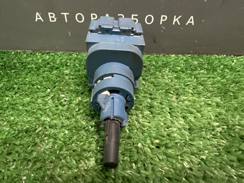 Датчик педали сцепления Skoda Fabia 2 HB 1.4 CGG