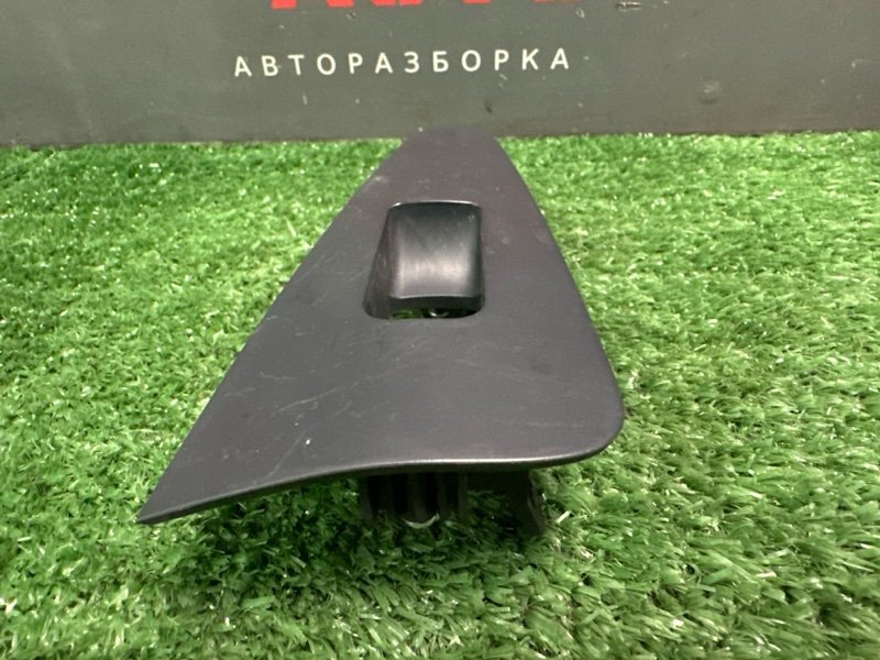 Накладка двери задняя левая Cerato 2 TD 2011 1.6 G4FC