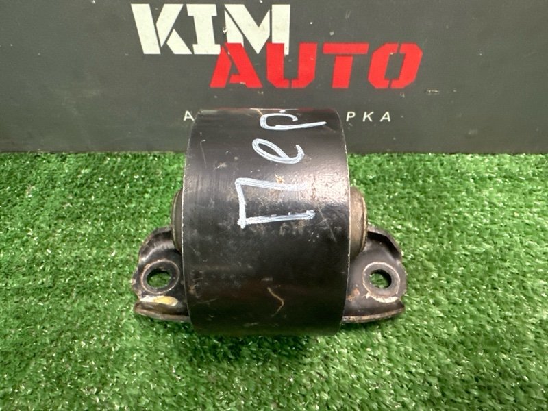 Подушка/опора двигателя передняя Kia Cerato 2 TD 2011 1.6 G4FC 219101M100 Б/У