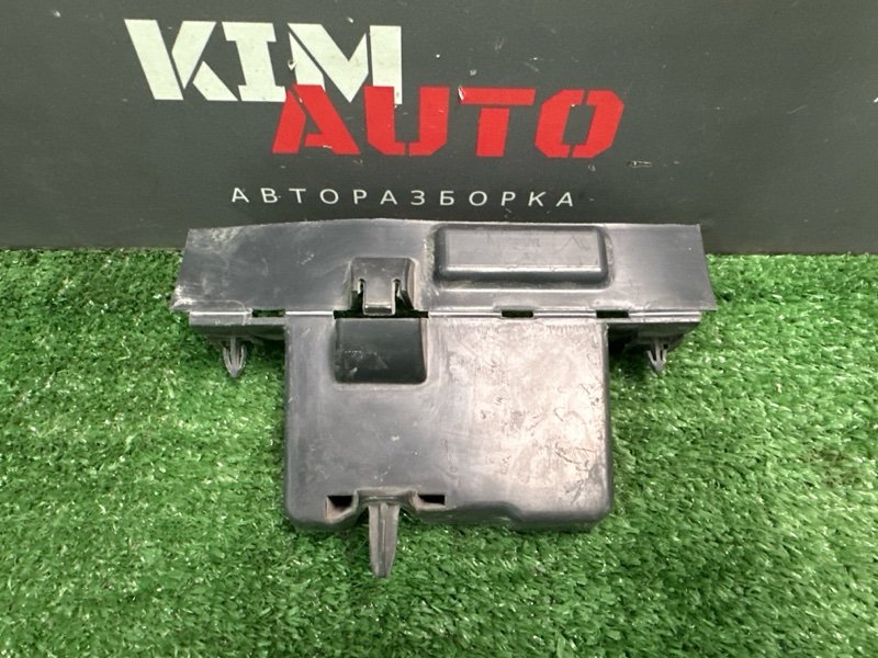 Крепление радиатора левое Lada X-Ray Cross 2022 1.6 H4MD 214998904R Б/У