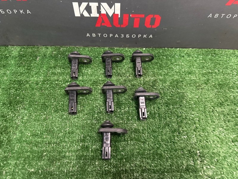 Концевик двери Hyundai Elantra 4 HD "06-11" 2007 2.0 G4GC 9356025100 Б/У