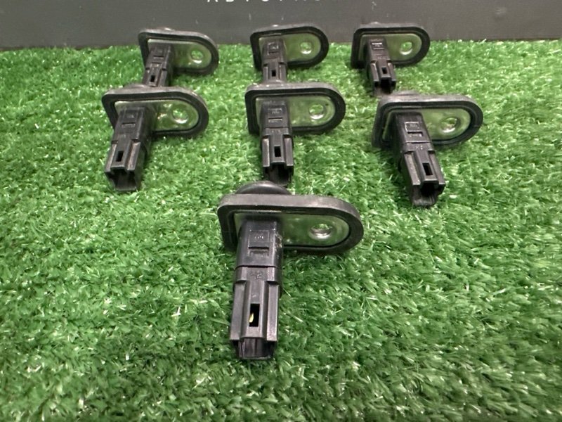 Концевик двери Elantra 4 HD "06-11" 2007 2.0 G4GC