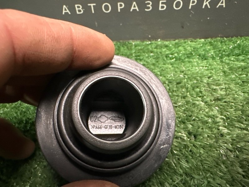 Крышка маслозаливной горловины QX50 J55 2019 2.0 KR20DDET