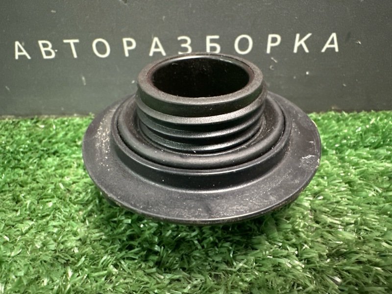 Крышка маслозаливной горловины QX50 J55 2019 2.0 KR20DDET