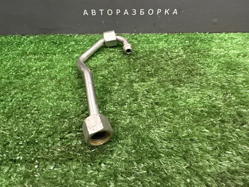 Трубка топливная Skoda Octavia A7 1.4 CHPA