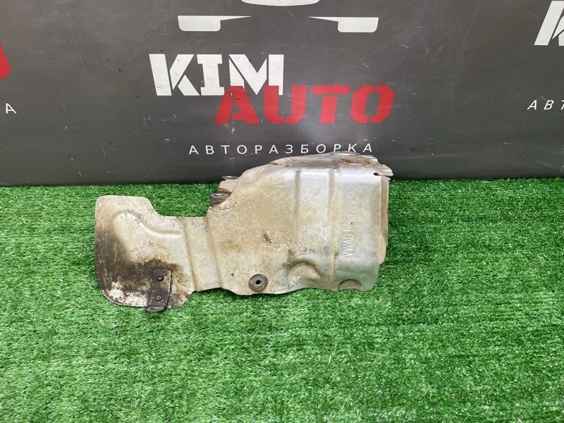 Тепловой экран Skoda Fabia 2 2011 1.2 CGPA 03D253035G Б/У