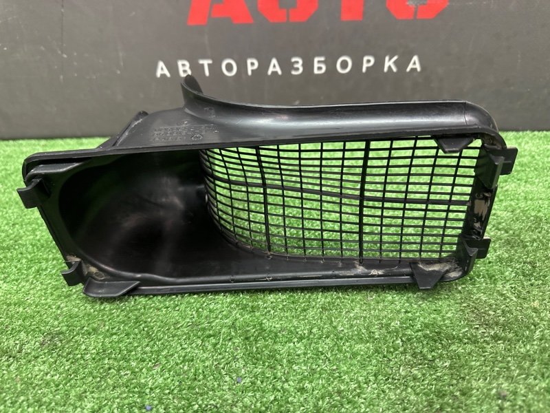 Решетка вентиляционная Polo 2017 1.6 CWVB