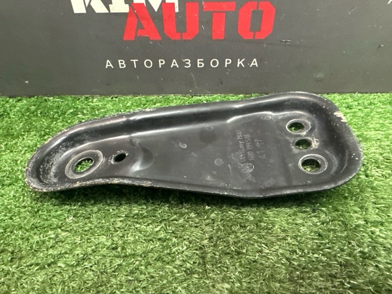 Кронштейн переднего подрамника Volkswagen Polo 1.6 CWVB