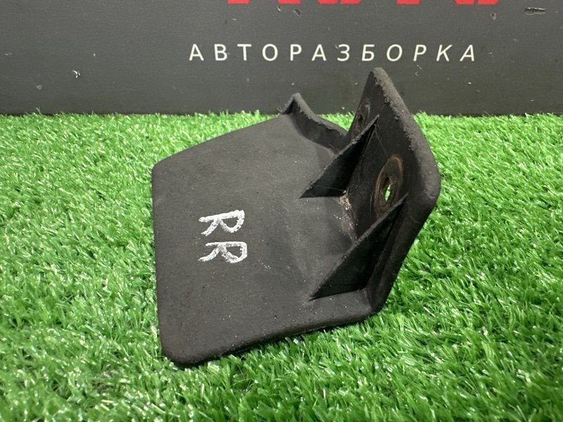 Аэродинамический щиток задний правый Renault Kaptur 1.6 H4M