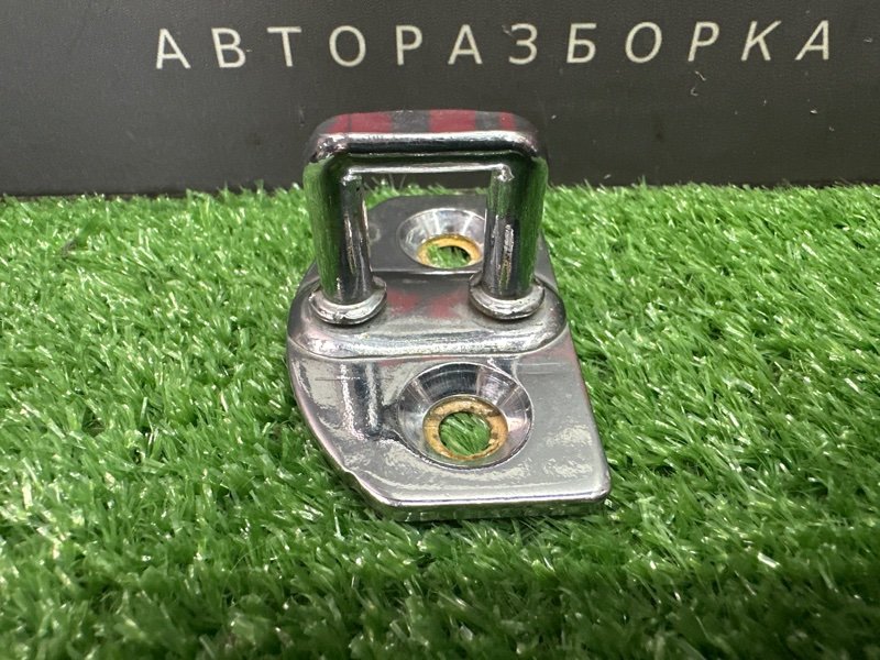 Ответная часть замка двери Kaptur 2017 1.6 H4M