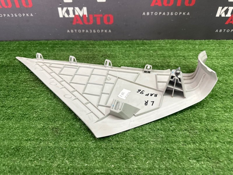 Накладка стойки кузова задняя левая Rapid 2 2021 NK6 1.6 CWVA Накладка стойки кузова задняя левая Rapid 2 2021 NK6 1.6 CWVA
