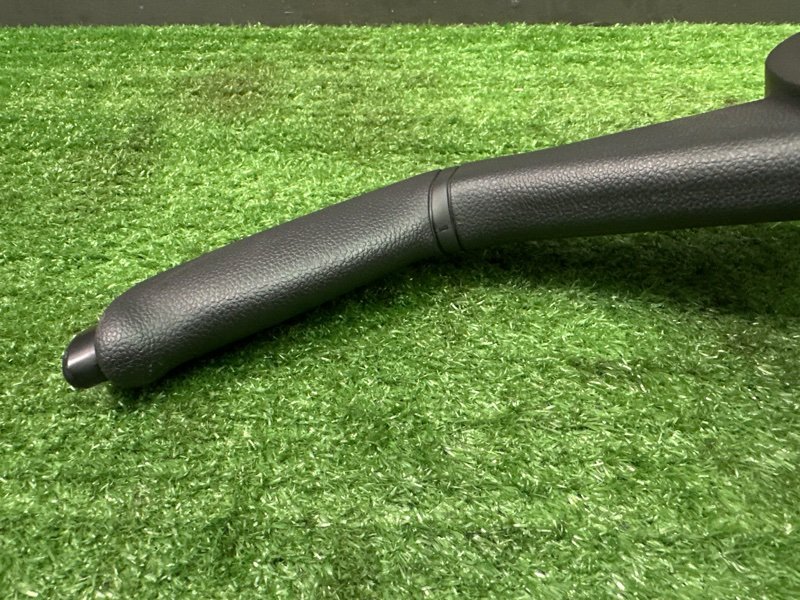 Рычаг стояночного тормоза (ручник) Creta 2017 GS 1.6 G4FG Рычаг стояночного тормоза (ручник) Creta 2017 GS 1.6 G4FG