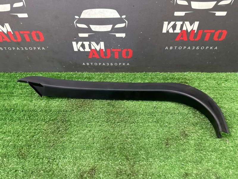 Запчасть накладка двери внутренняя задняя правая Ford focus 3 2012 CB8 1.6L 1727041 Б/У Накладка двери внутренняя задняя правая Ford focus 3 2012 CB8 1.6L 1727041 Б/У