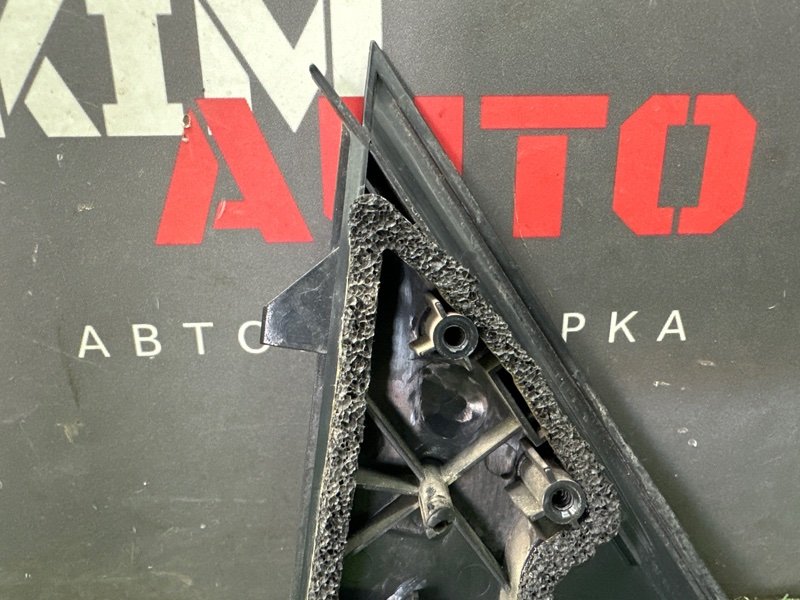 Накладка двери наружняя задняя левая Ceed 2 2012 JD 1.6 G4FG Накладка двери наружняя задняя левая Ceed 2 2012 JD 1.6 G4FG
