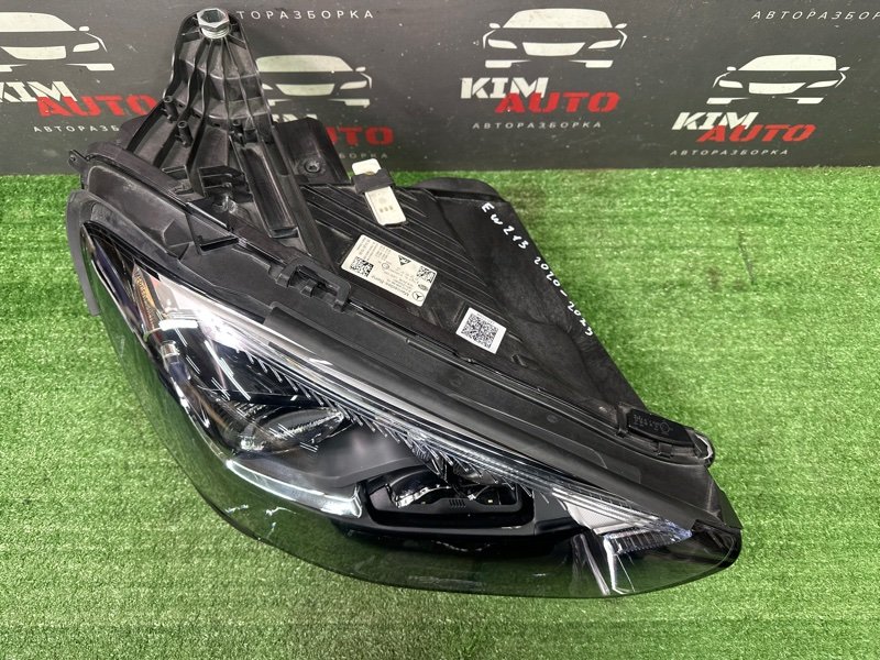 Фары передние E-Class 2022 W213