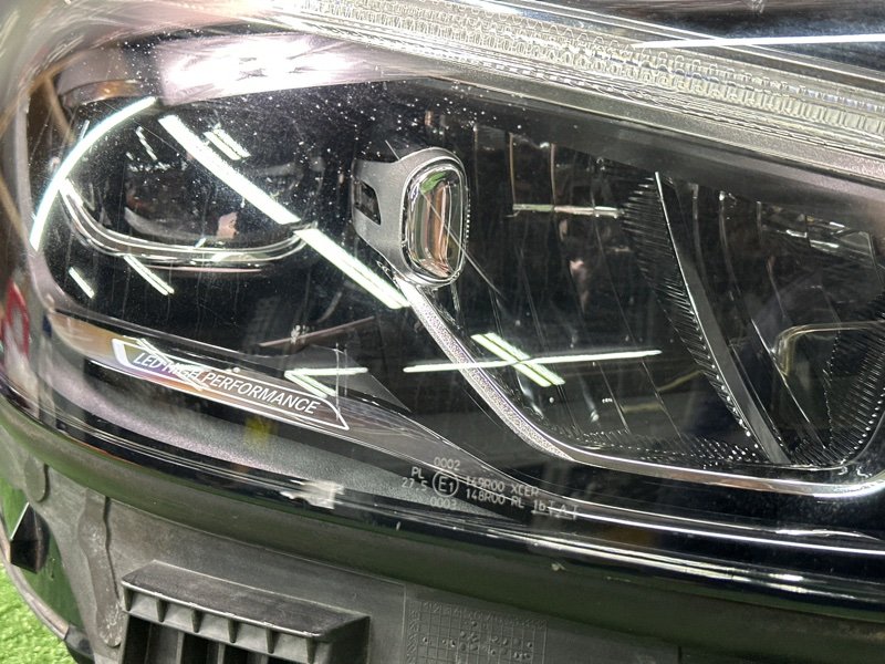Фары передние C-Class 2022 W206