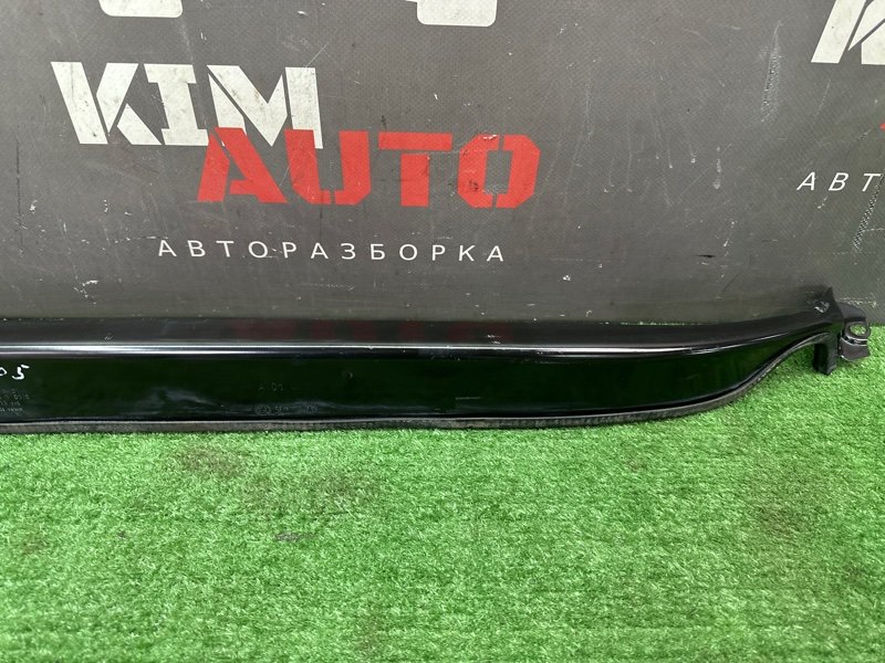 Накладка под жабо водосток Octavia 2014 A7 1.2 CJZA