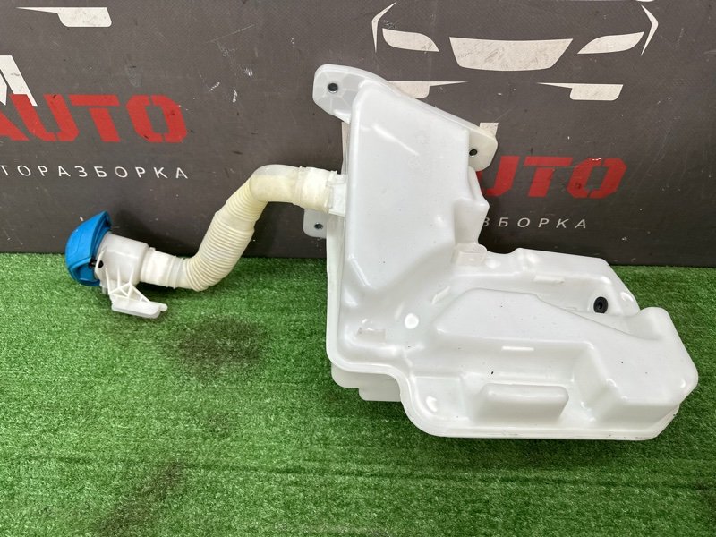 Бачок стеклоомывателя Skoda Octavia A7 1.2 CJZA