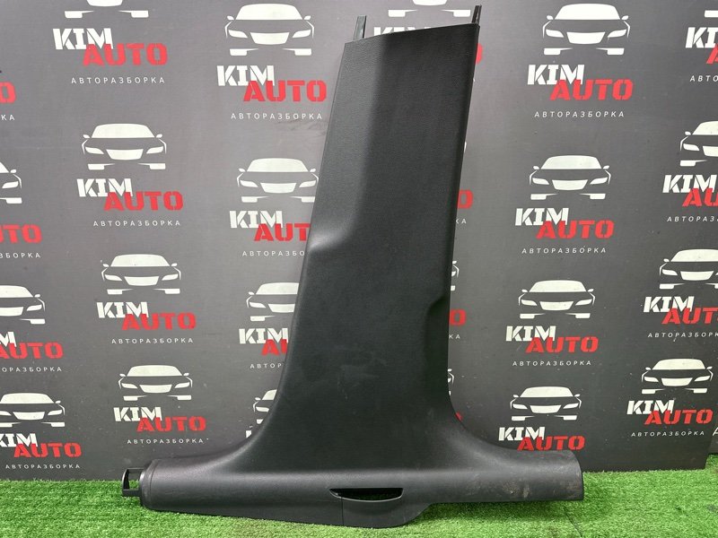 Накладка центральной стойки нижняя правая Skoda Octavia 2014 A7 1.2 CJZA 5E0853370B9B9 Б/У