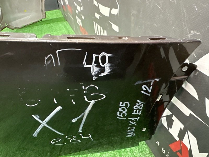Бампер задний X1 E84 Бампер задний X1 E84
