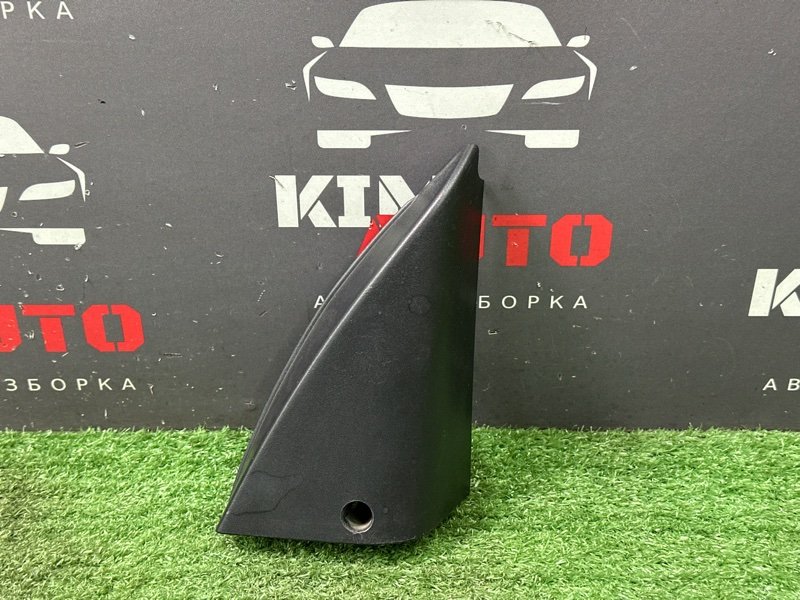Накладка зеркала внутренняя передняя правая Ford Mondeo 3 1S71F23408 Б/У