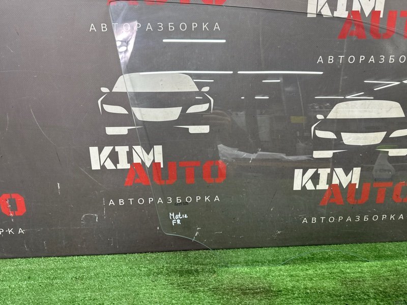 Стекло двери переднее правое Daewoo Matiz