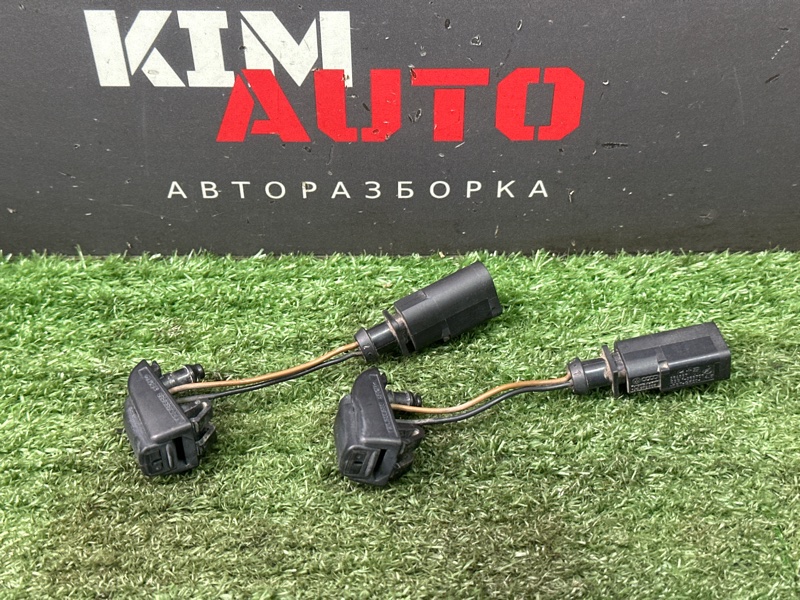 Форсунка стеклоомывателя с подогревом Skoda Octavia 2014 A7 1.2 CJZA 1Z0955986 Б/У