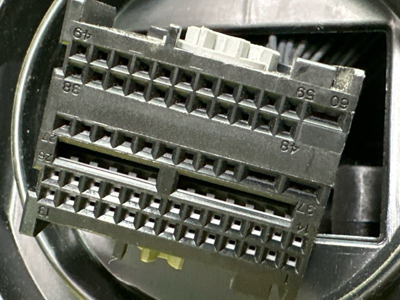 Фара передняя правая 5-SERIES G-30 Фара передняя правая 5-SERIES G-30