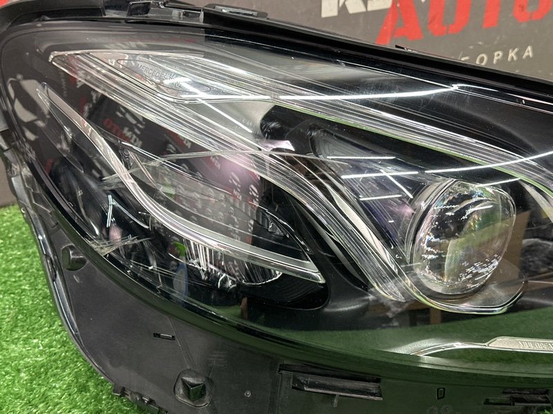 Фара передняя правая E-Class W213 Фара передняя правая E-Class W213